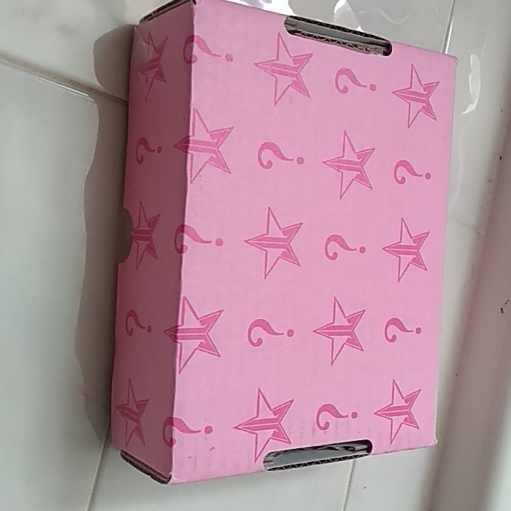 Empty premium mystery box
